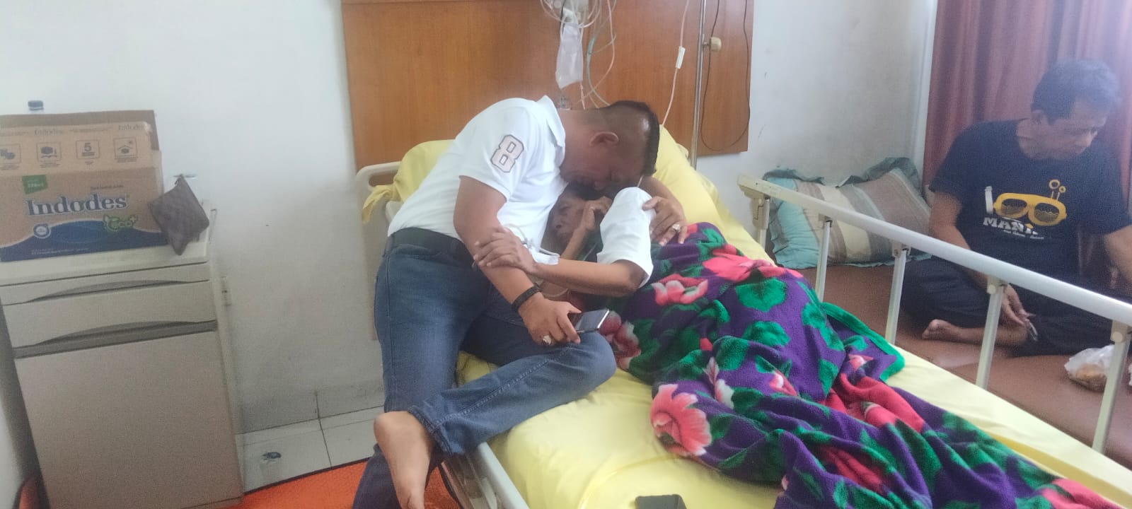 Curahan Hati Ketua Pewarta Polrestabes Medan Ketika Ibunda tercintanya Sakit