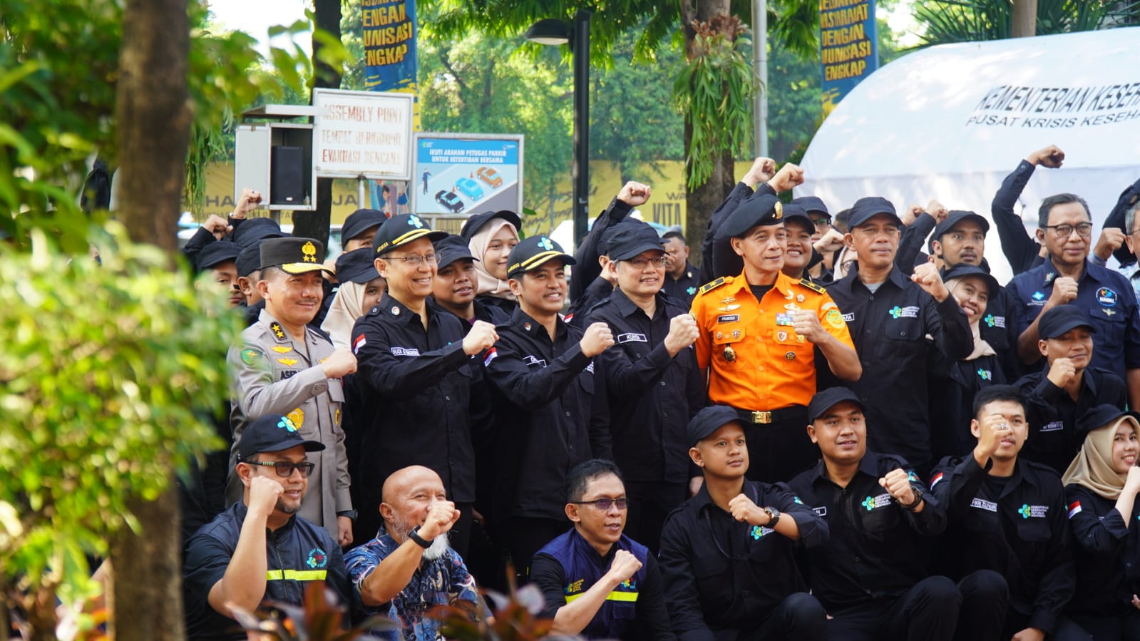 Turun Pada Bencana Gempa Turki, Kemenkes RI Sematkan Penghargaan Kepada Tim Kesehatan LKC-DD