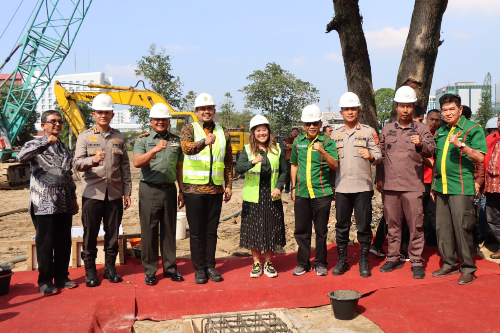 Kapolrestabes Medan Hadiri Peletakan Batu Pertama Revitalisasi Stadion Kebun Bunga