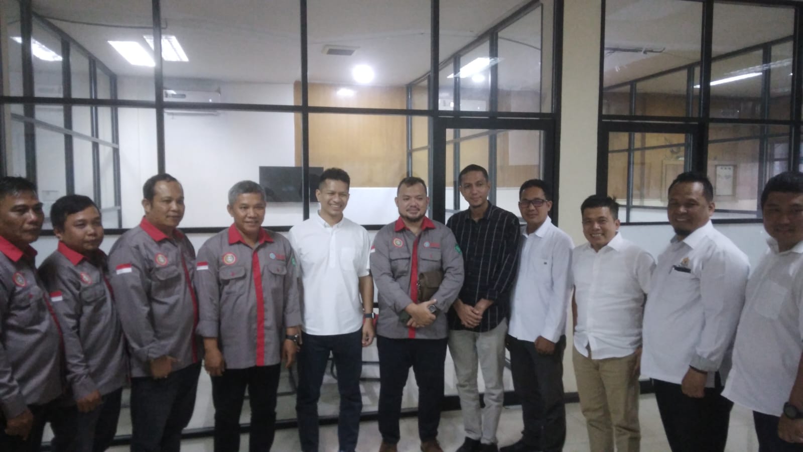 FSPTN KSPSI Bahas Nasib Pekerja Tranportasi dan TKBM Dengan Kadin Sumut