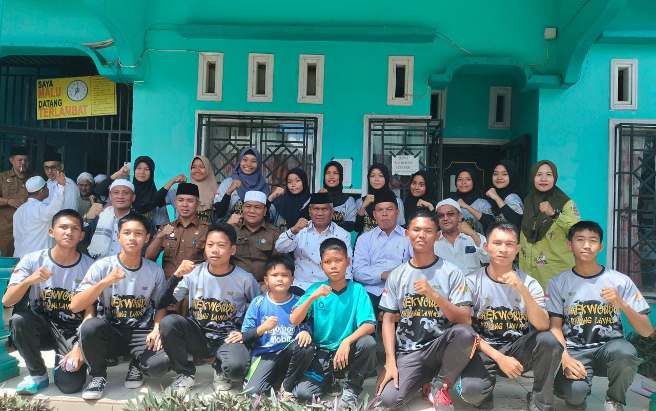 Taekwondo Kabupaten Padang Lawas Berangkatkan 20 Atlet Ikuti Kejuaran Taekwondo Indonesia Championship