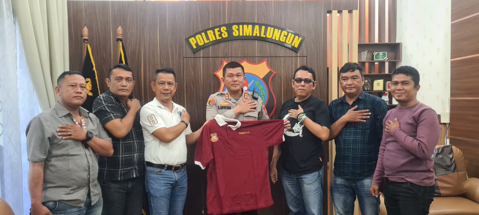 Kapolres Simalungun AKBP Ronald Sipayung : Semoga Pewarta Polrestabes Medan Tetap Eksis di Masyarakat