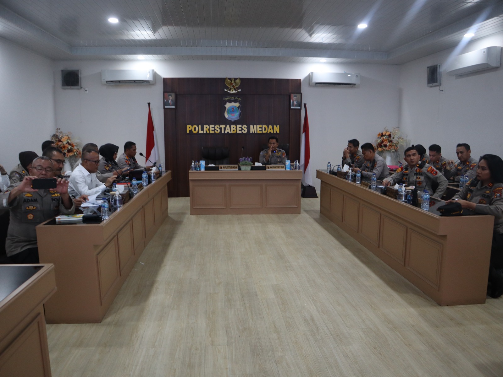 Wakapolrestabes Medan Pimpin Rapat Persiapan HUT Bahayangkara 2023