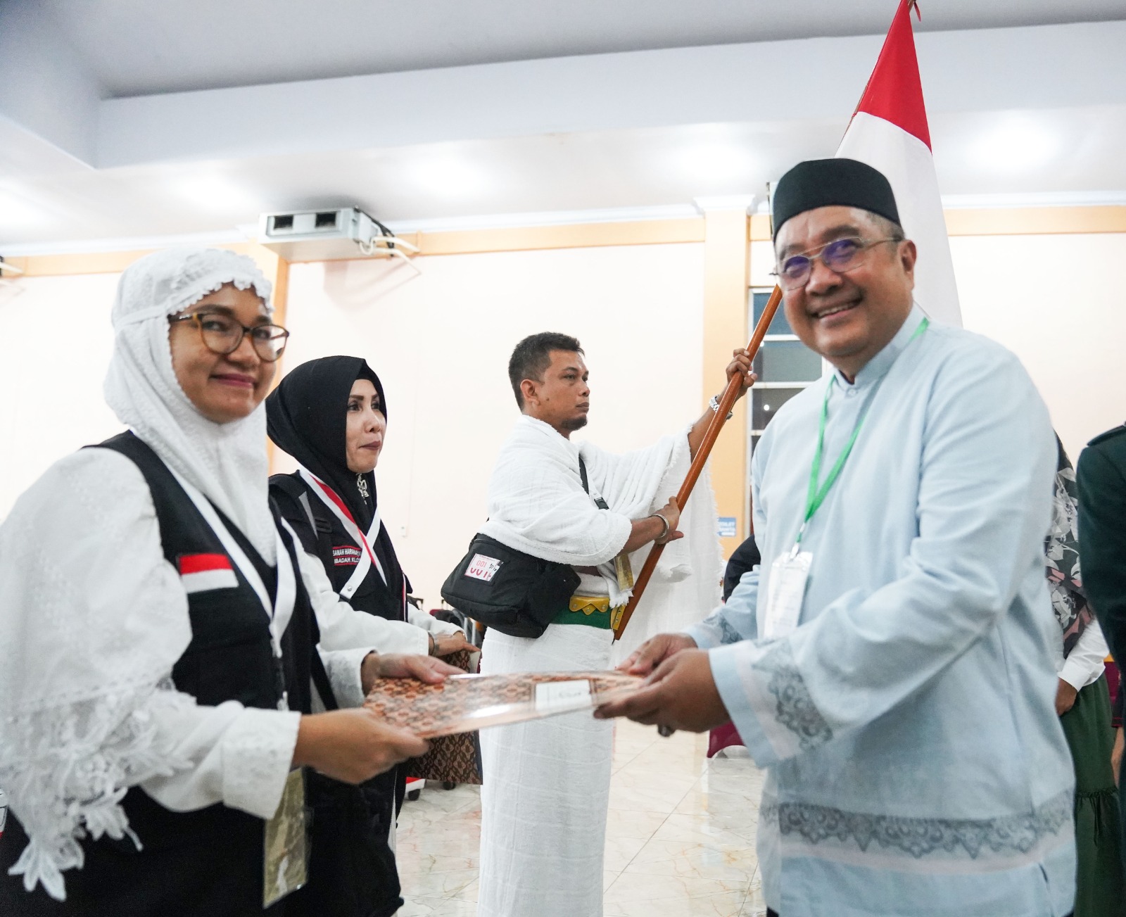 BPKH Lepas Jamaah Haji Kloter 23 Embarkasi Medan