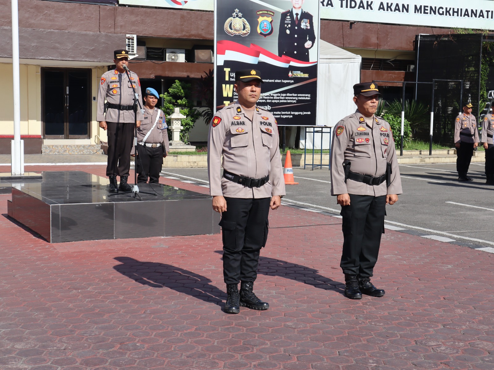 Kabag Ops Polrestabes Medan Pimpin Apel Pagi, Ini Pesan Kapolrestabes Medan Kombes Pol Valentino