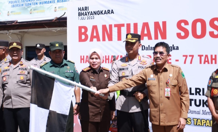 Kapolres Tapsel Lepas 1.500 Paket Bansos untuk Masyarakat, Ini Sasarannya