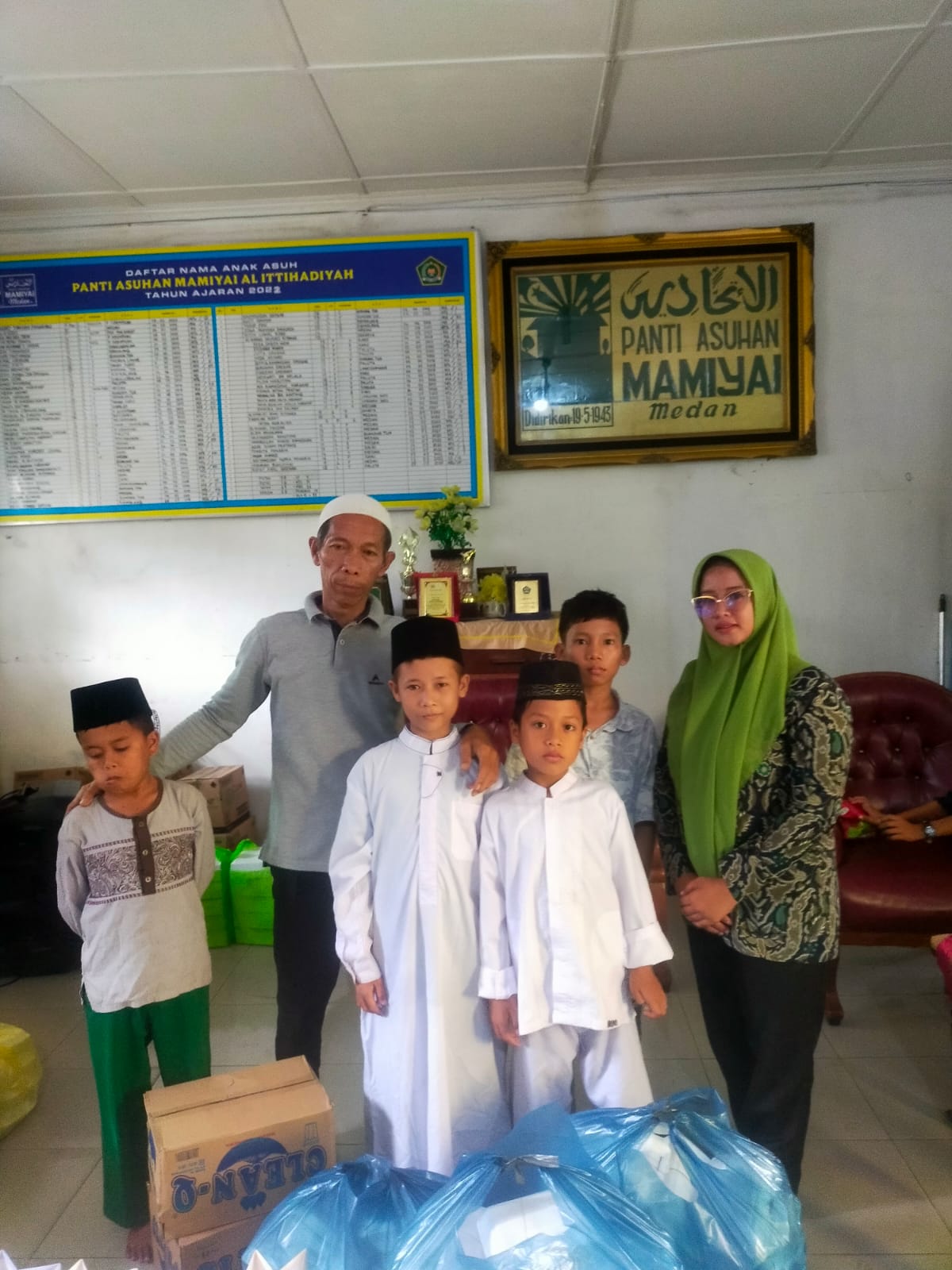 HUT ke 23 Tahun, Bakopam Sumut Jumat Berkah Berikan Makanan Ke Panti Asuhan