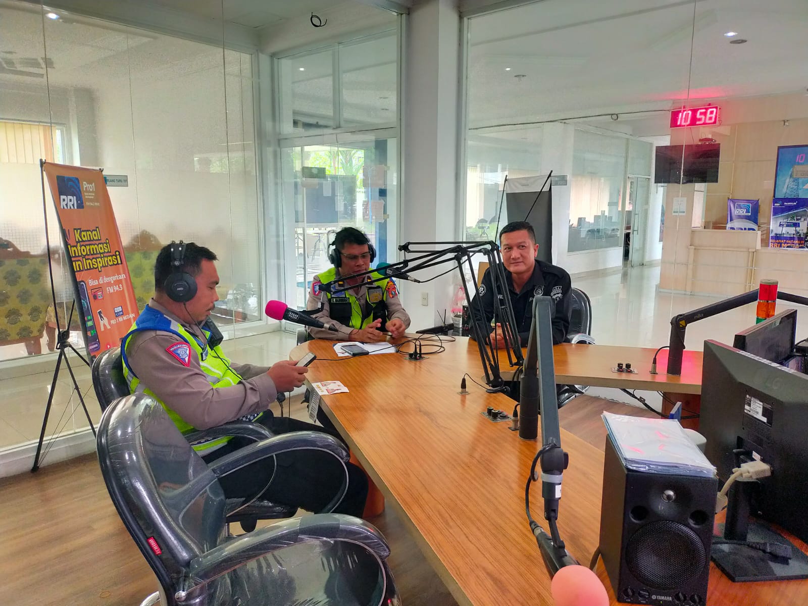 Satlantas Polrestabes Medan Terus Gencarkan Ops Patug Toba 2023 Melalui Dialog Interaktif di RRI