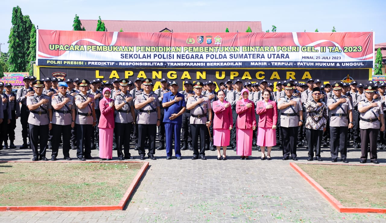 Kapolrestabes Medan Hadiri Pendidikan Bintara Polri di SPN Hinai Langkat, Kombes Pol Valentino : Anggota Polri Harus Menjadi Insan Tribrata yang Baik
