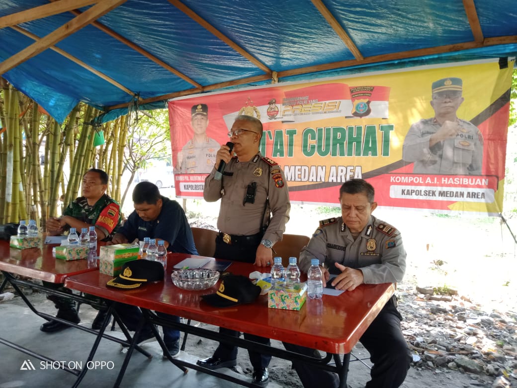 Gelar Jumat Curhat, Kapolsek Medan Area Dengarkan Keluhan Warga