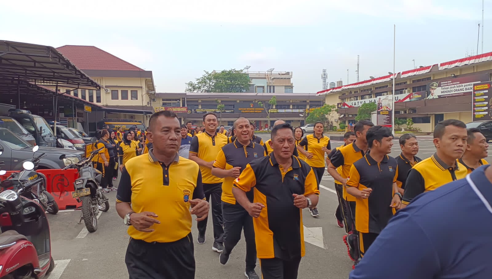 Tingkatkan Imun Tubuh, Polrestabes Medan Kembali Olahraga Bersama