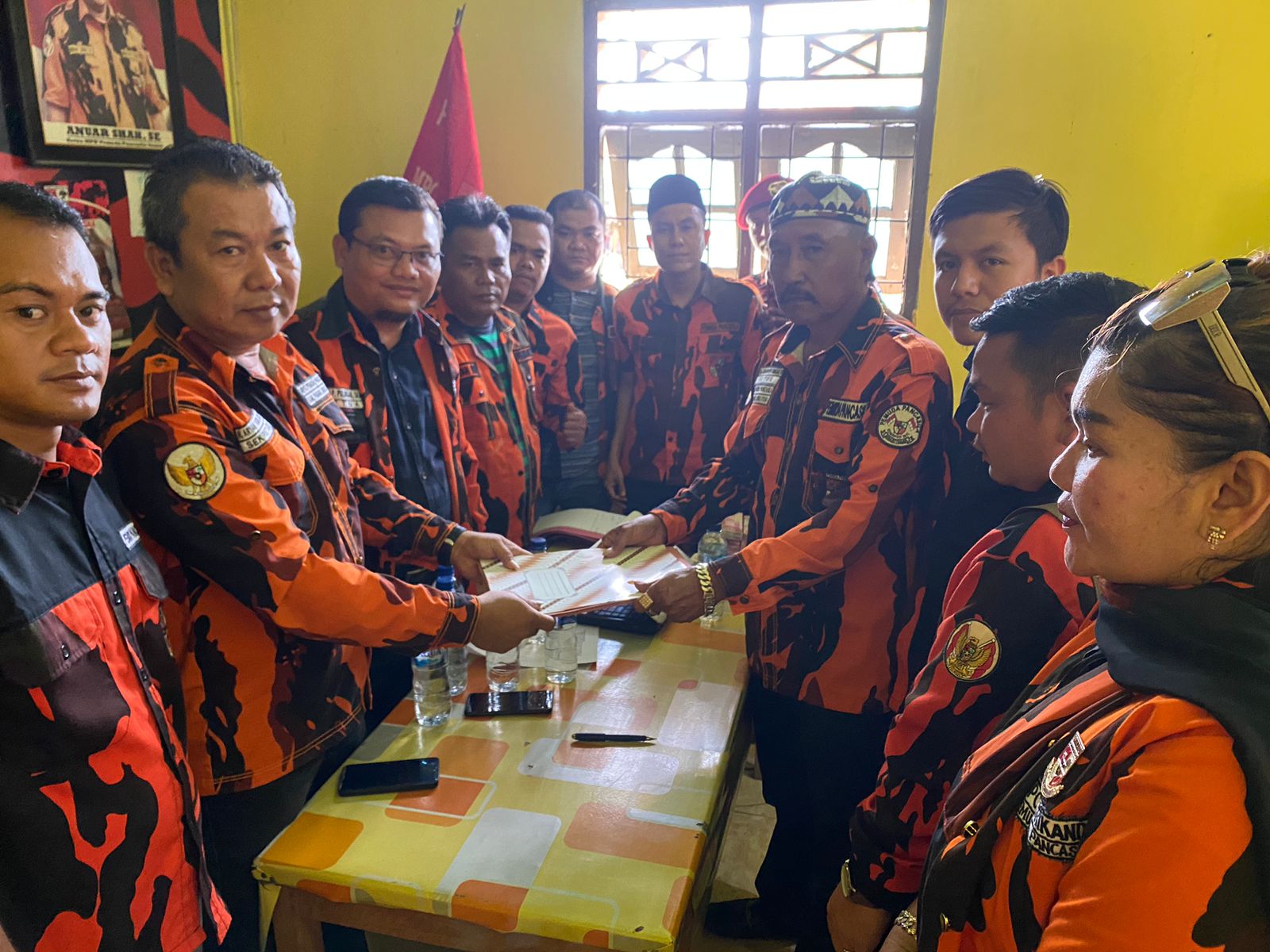 Didukung 12 PAC Pemuda Pancasila Se-Paluta, Bung Chikles Daftar Calon Ketua MPC 