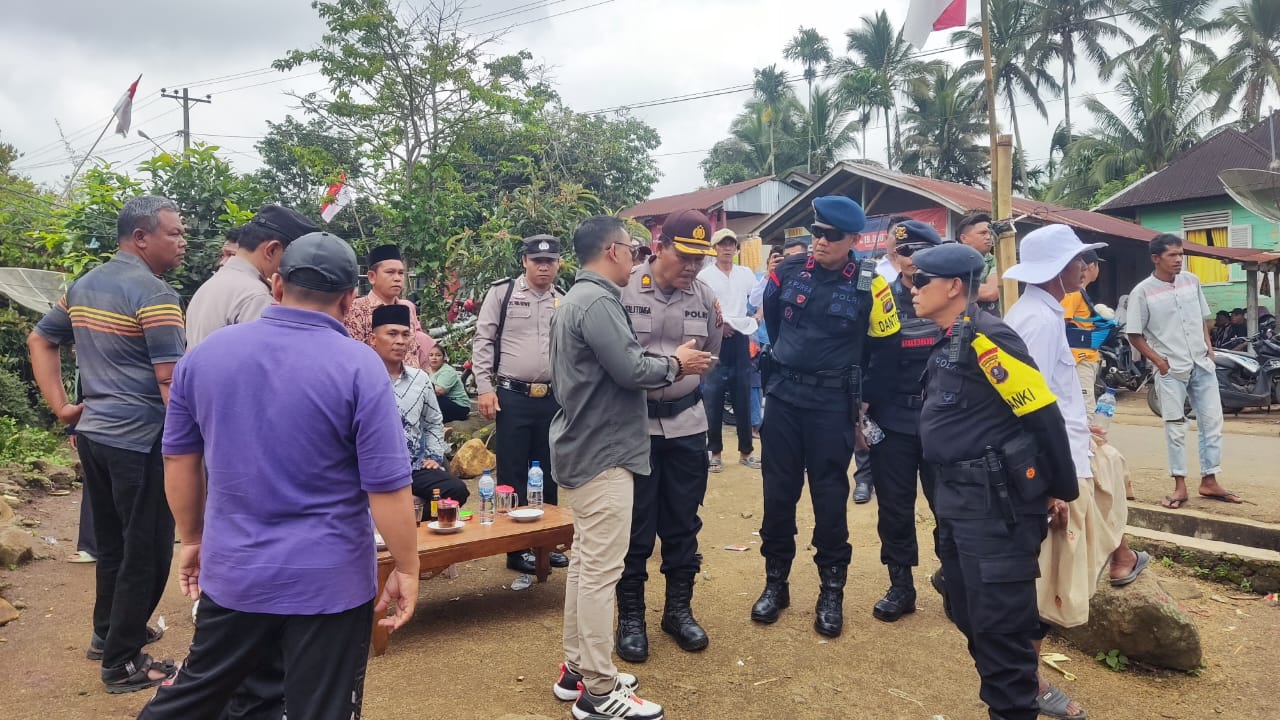 Kapolres Padangsidimpuan Tinjau Langsung Pelaksanaan Pilkades