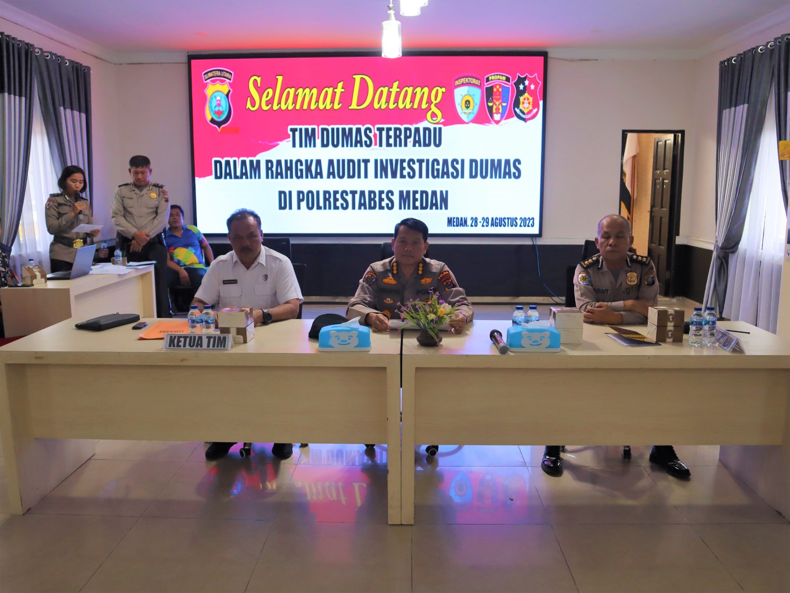 Kunker Tim Dumas Irwasda Poldasu di Polrestabes Medan, Kombes Valentino : Berikan Pelayanan Terbaik Kepada Masyarakat 