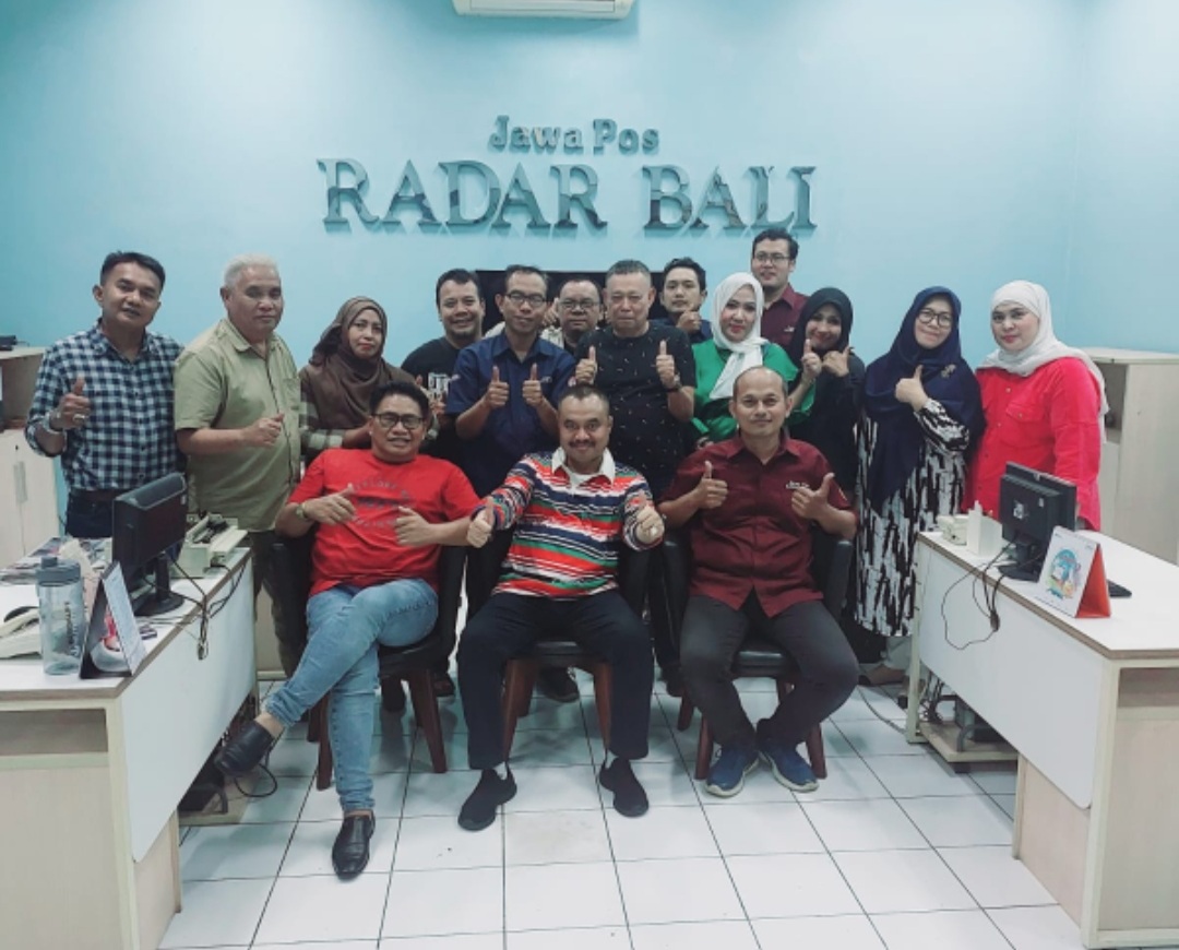 Kunjungan Pengurus PWI dan SPS Sumut ke Radar Bali