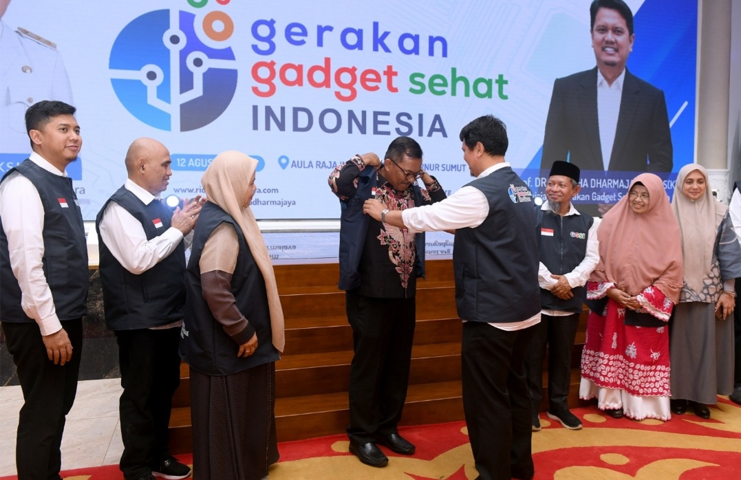 Pelantikan Pengurus Gerakan Gadget Sehat Indonesia, Kadis Kominfo Sumutb:  Ingatkan Penggunaan Gadget Berlebihan Merusak 