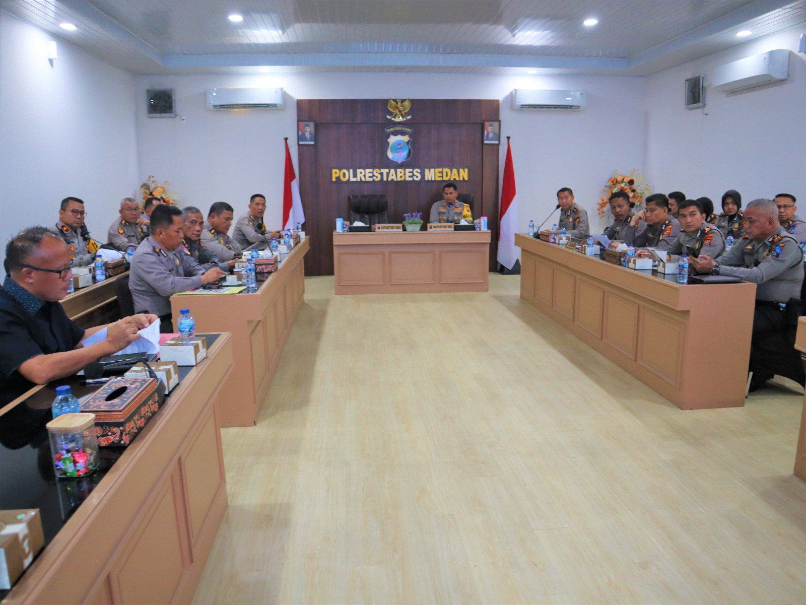 Wakapolrestabes Medan Pimpin Anev Pembinaan SDM