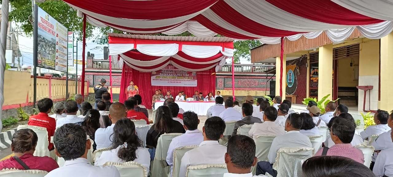 Kapolres Toba Ajak Masyarakat Amalkan Filosofi Batak