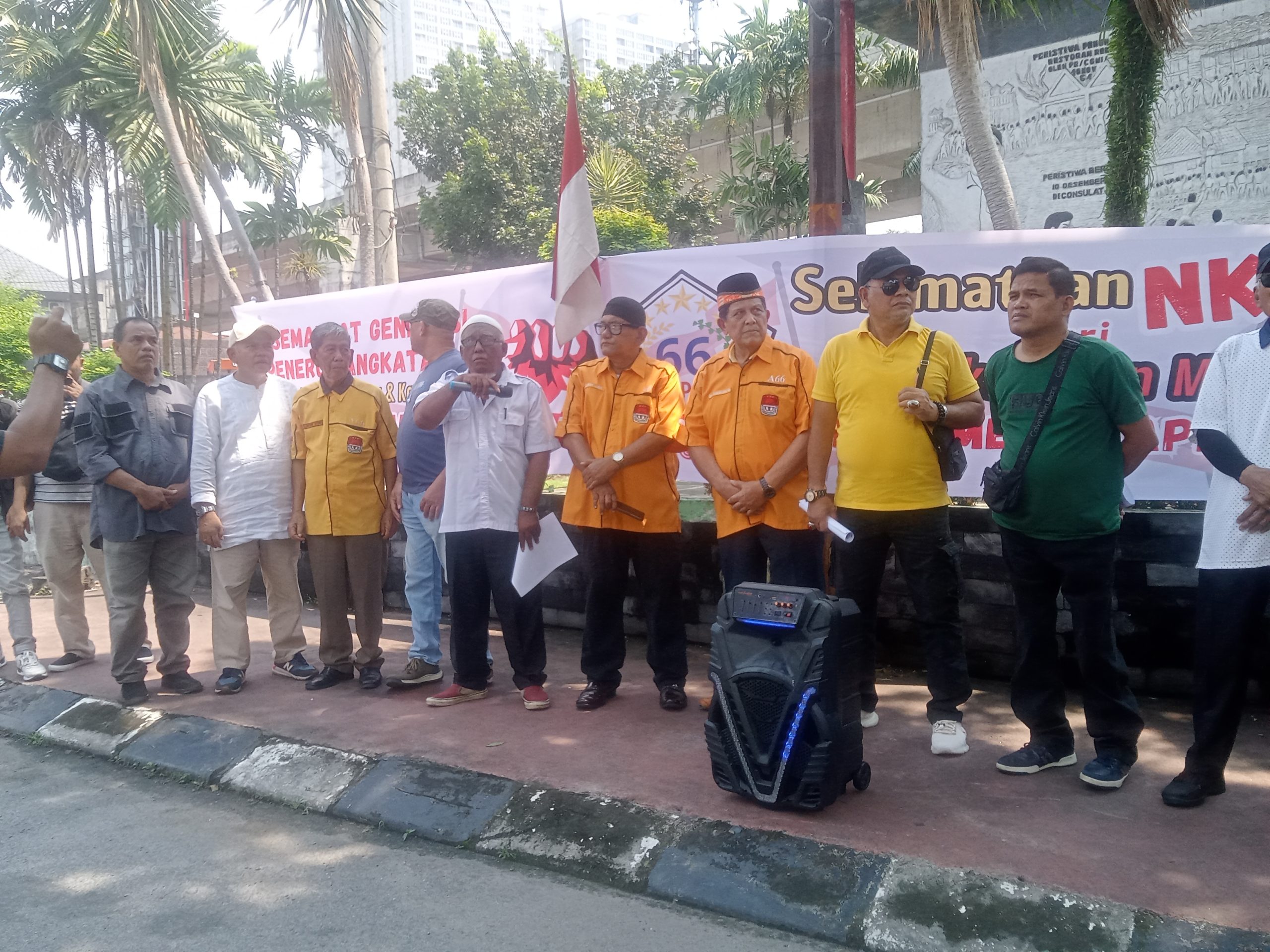 Peringati Kekejaman G30 S/ PKI, Generasi Penerus Angkatan 66 Gelar Aksi Damai di Tugu 66