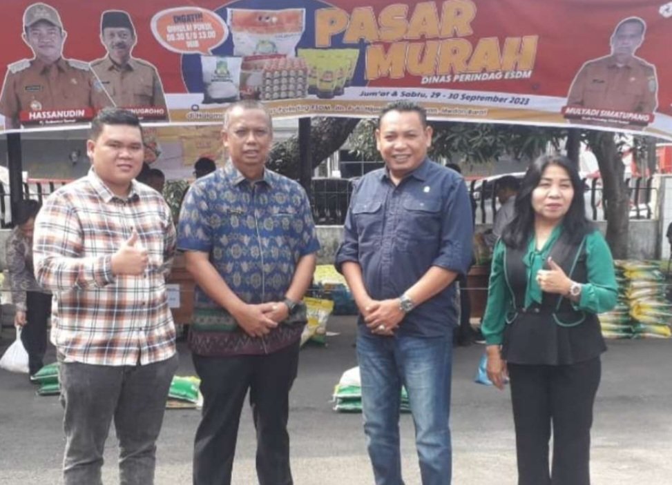 Disperindag & ESDM Gelar Pasar Murah,  Warga Puji Gebrakan Pj Gubsu Hassanuddin