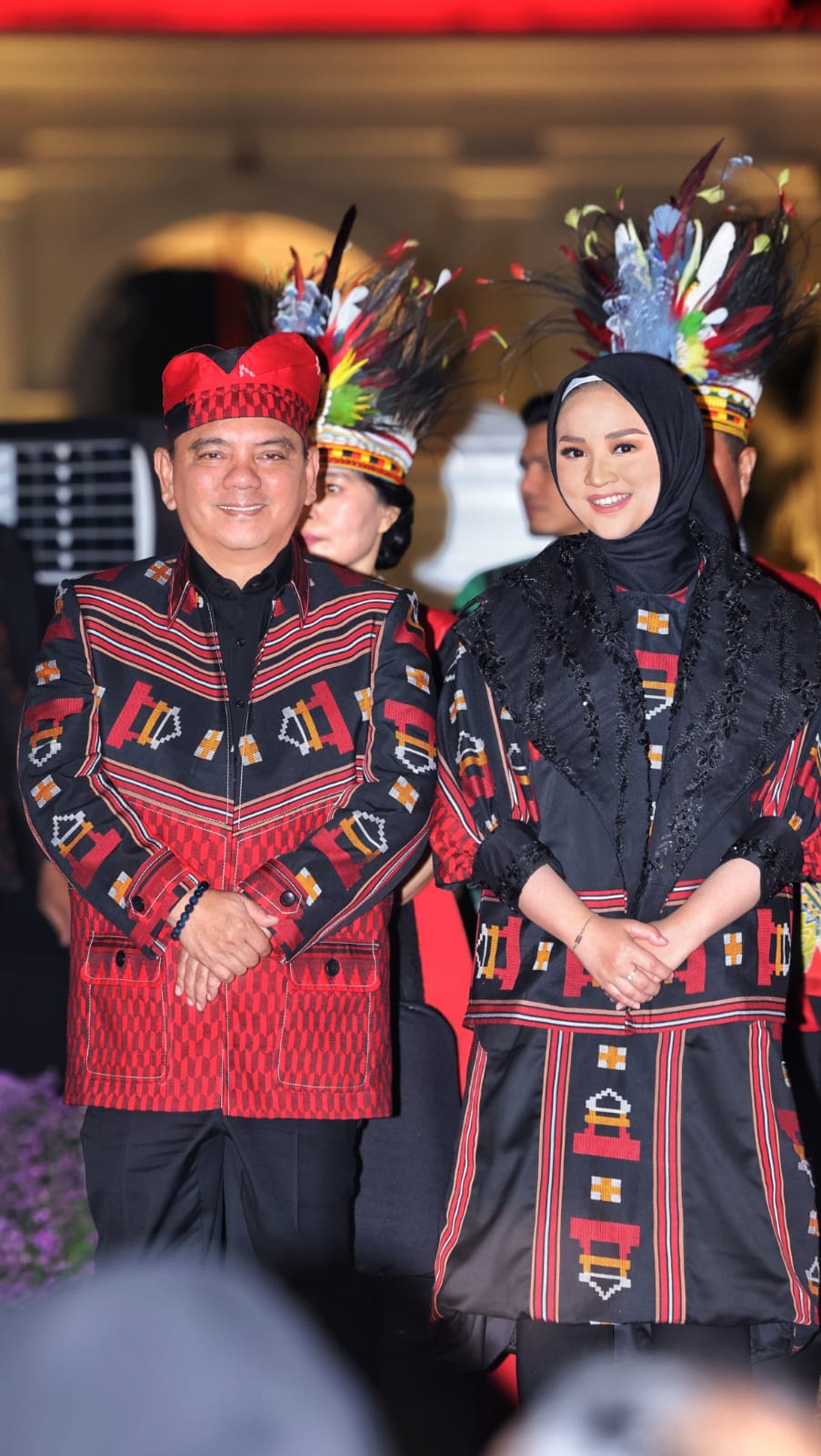 Pj Gubernur Andap Budi Promosikan Tenun Khas Sutra di Istana