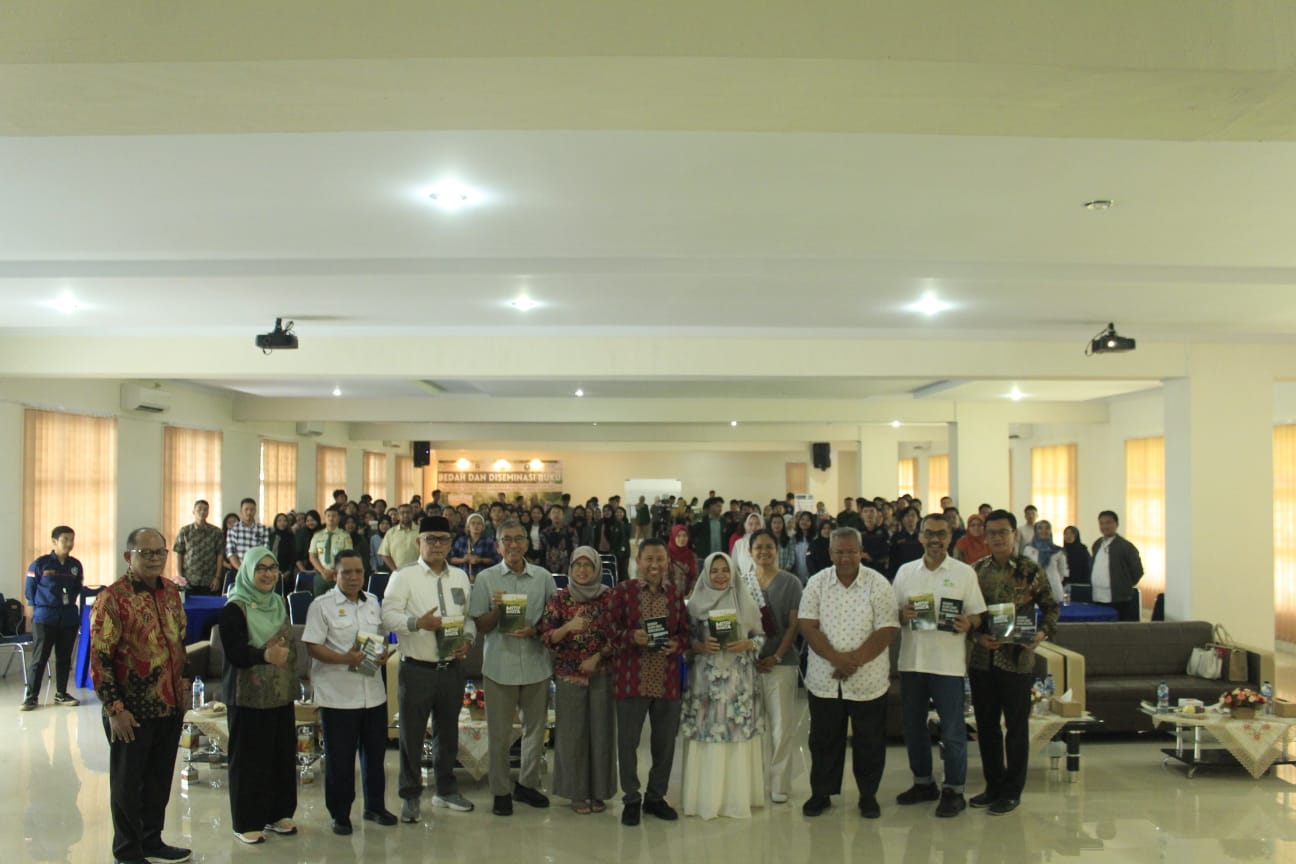 Dekan Fakultas USU Dr Ir Tavi Supriani MS Hadiri Seminar Bedah dan Diseminasi Buku di Universitas Sumatera Utara
