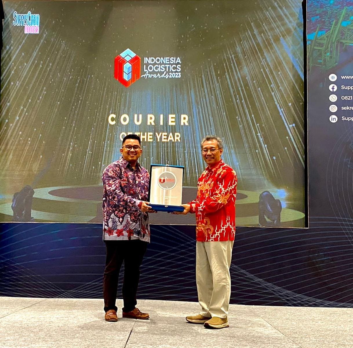 JNE Raih Penghargaan Courier of The Year di Indonesia Logistic Awards 2023