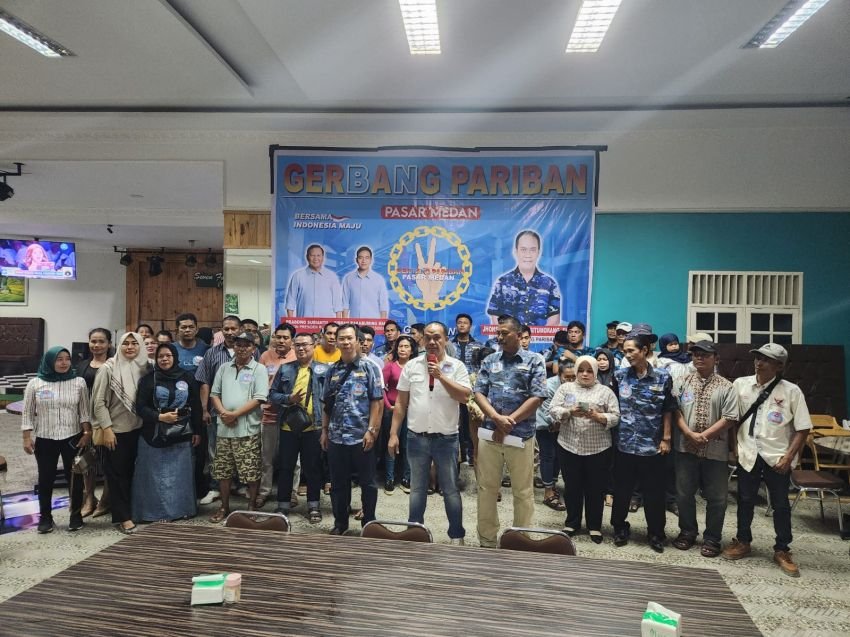 GERBANG PARIBAN Pasar Medan Deklarasi Prabowo-Gibran Jadi Presiden dan Wakil Presiden