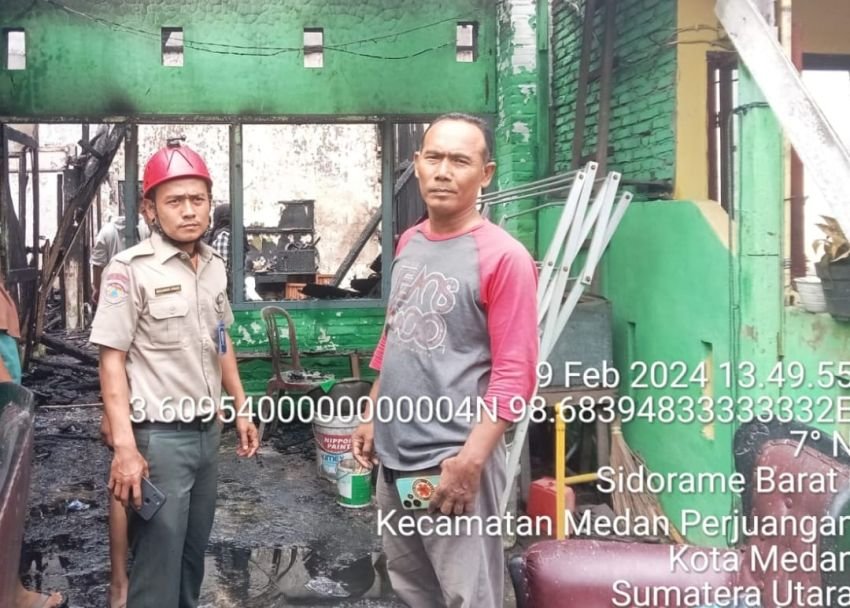 Kebakaran di Asrama Jln Karantina 8 Unit Rumah Ludes Terbakat Api