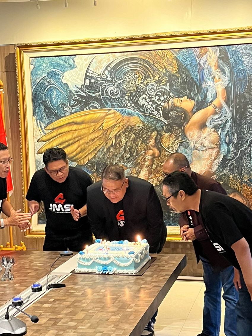 Anies Baswedan, Erick Thohir, Firli Bahuri Dapat Penghargaan dari JMSI