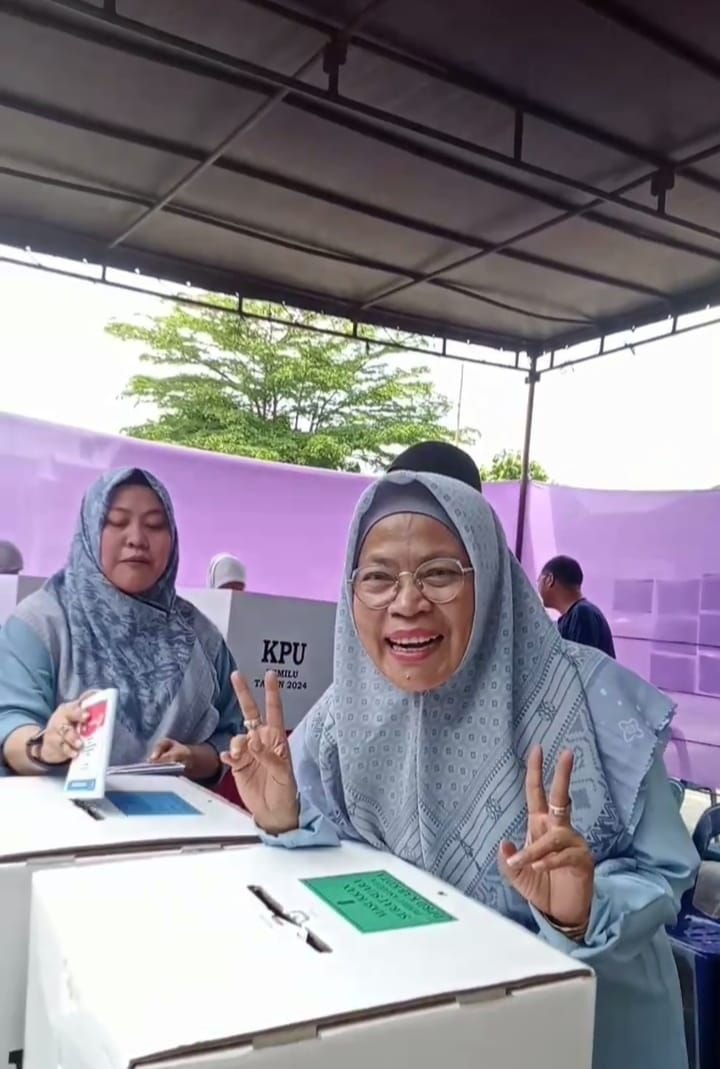 Hj Bunda Indah :  Allhamdullillah Prabowo-Gibran Sampai ke Kursi Presiden dan Wakil Presiden