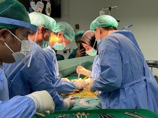 RS Adam Malik Lakukan Operasi Transplantasi Ginjal Ke-7, Ini Kata  Prof Dr dr Nur Rasyid SpU