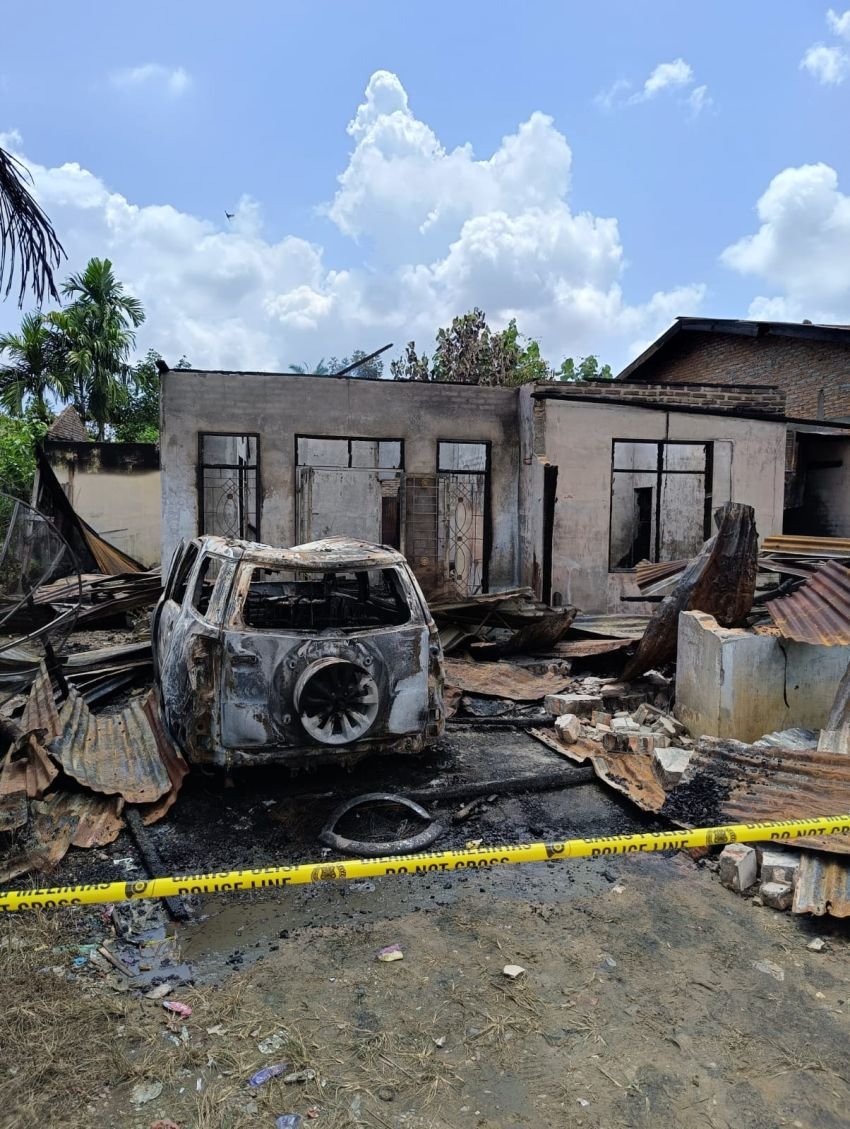 Rumah Kediaman Wartawan Diduga Dibakar OTK, Bupati Bersama Dandim Labuhanbatu Turut Prihatin