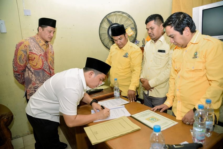 Daftar ke Golkar, Putra Mahkota - Achmad Fauzan Komit Majukan Padanglawas