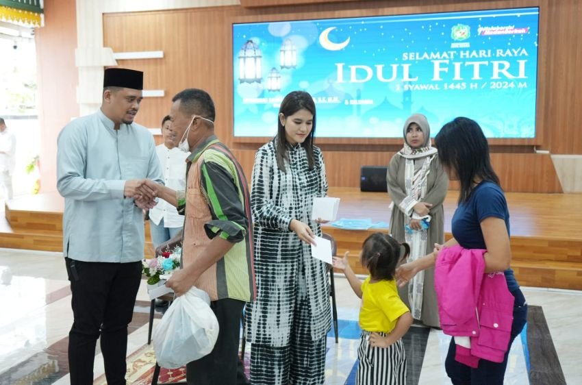 Wali Kota Medan Gelar Open House Idul Fitri 1445H, Ratusan Masyarakat Padati Rumah Dinas Wali Kota