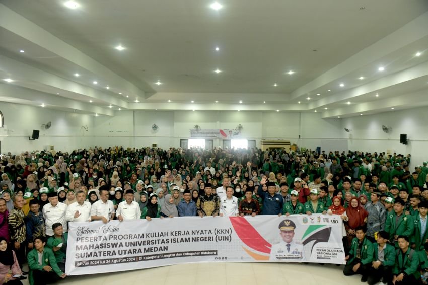 Lepas 5.500 Mahasiswa KKN, Pj Gubernur Sumut Agus Fatoni Harapkan Bisa Percepat Pengembangan Masyarakat