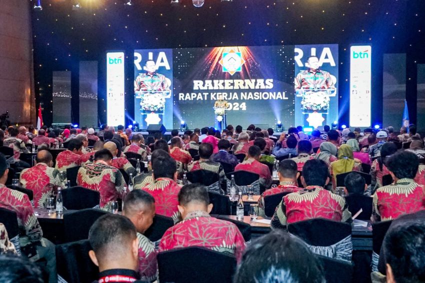 Ketua MPR RI Bamsoet Terima Penghargaan 'Tokoh Nasional Pelindung Rumah Rakyat' dari Asosiasi Pengembang Perumahan dan Permukiman Seluruh Indonesia