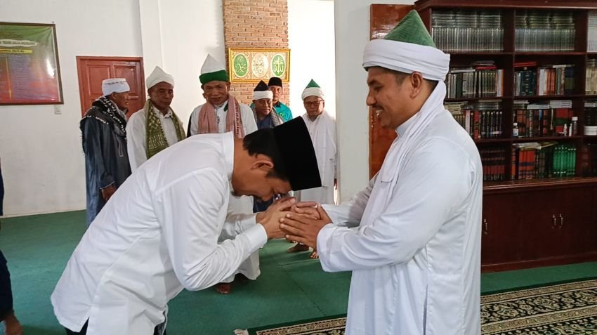 Stafsus Wapres Kunjungi Pondok Persulukan Serambi Babussalam Simalungun Milik TGB