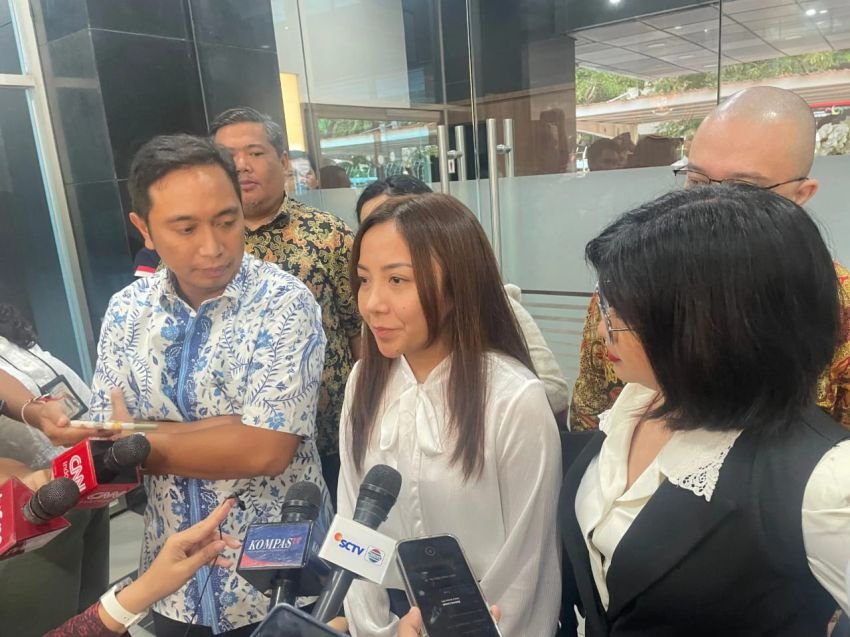 Ini Penampakan Cindra Aditi Tejakinkin Korban Tindakan Asusila Hasyim Asy'ari Muncul ke Publik