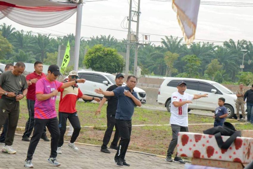 Kadisporaparbud Akmal Kotto AP.Msi Alun Alun Sergai Jadi Lokasi Favorit Masyarakat Untuk Berolahraga