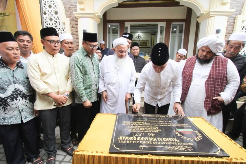 Resmikan Masjid Al Musannif ke-46, Ijeck dan Ustaz Derry Sulaiman Sampaikan Pesan Ini