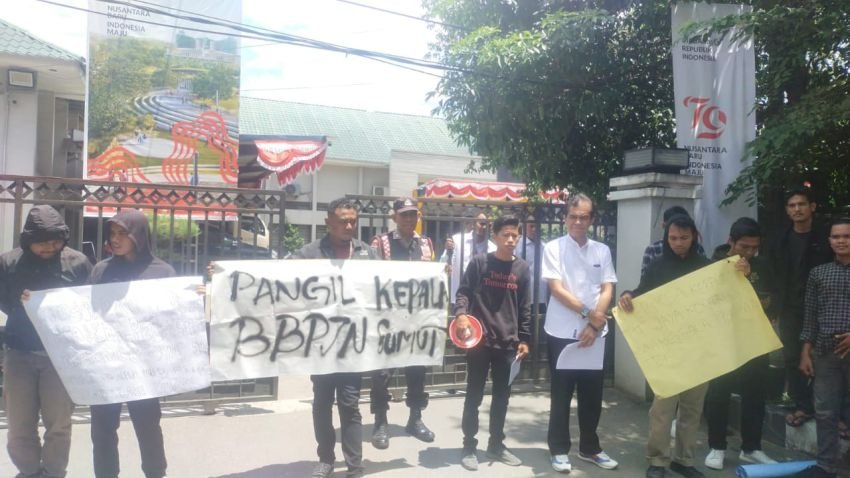 GMPKSU Desak Kejatisu Periksa Proyek Preservasi Jalan Bts.Padang Sidempuan-Jemb. Merah-Imam Bonjol Diduga Sarat KKN.