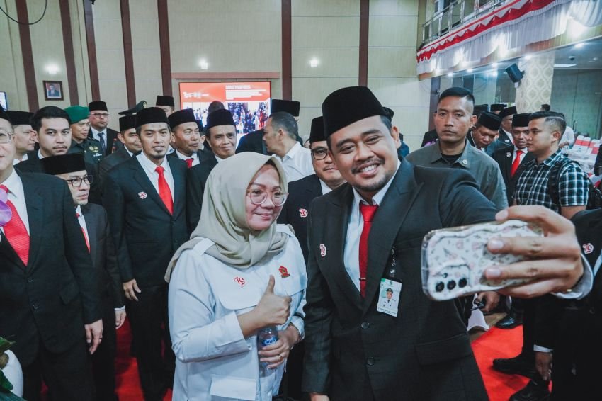 Bobby Nasution Dengarkan Pidato Kenegaraan Presiden RI HUT ke-79 Kemerdekaan