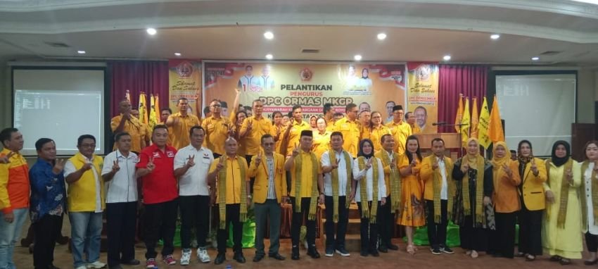 Ormas MKGR Deklarasi Menangkan Mangatas Silalahi-Ade Sandrawati Purba, Ketua MKGR : Mari Kita Menangkan