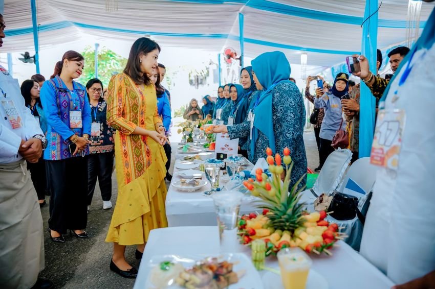 Kahiyang Ayu Bobby Nasution Luncurkan Aplikasi Manajemen Konsumsi Pangan