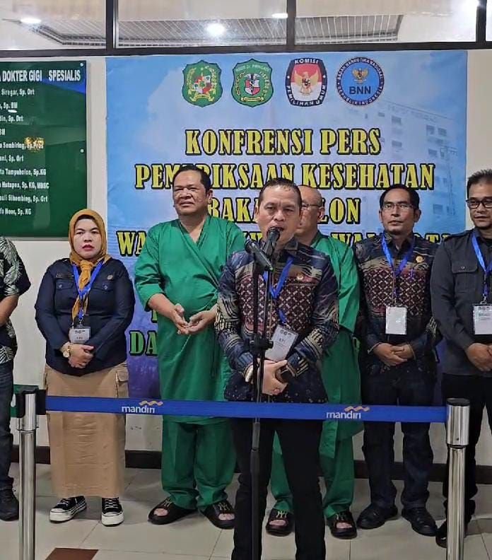 Usai 2 Paslon, Hari ini Irsan Nasution - Ali Muda Tes Kesehatan Di RSUD Pringadi Medan