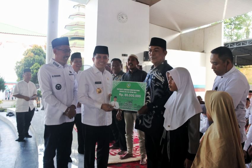 Disambut Ribuan Masyarakat Labusel, Pj Gubernur Sumut Agus Fatoni Ajak Masyarakat Sukseskan PON XXI