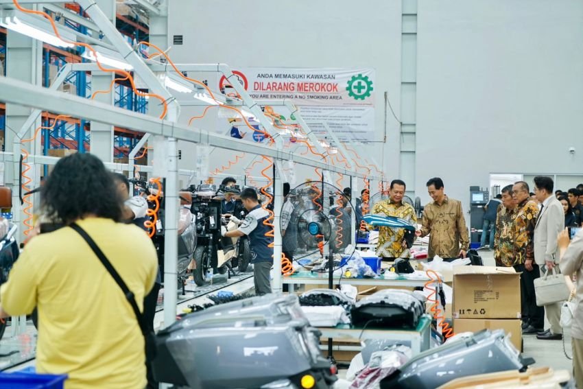 Ketua MPR RI Bamsoet Resmikan Peluncuran Motor Listrik eMOA dan Pabrik Perakitan Motor Listrik serta Baterai Motor Listrik PT. Baterai Listrik Motorin