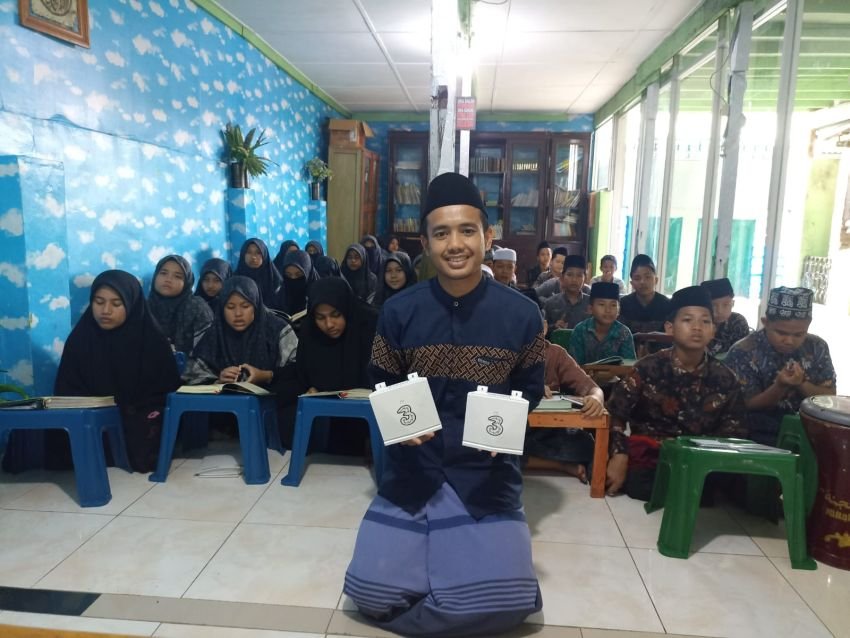 Permudah Pengajaran ke Santri Pesantren Dengan Manfaat #MudahnyaKebaikan
