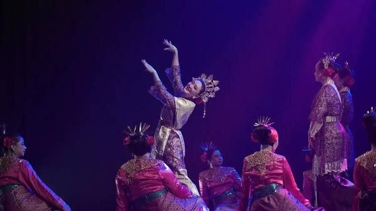 Komunitas Perempuan Menari Siap Catatkan Rekor MURI di ArtChipelaGong